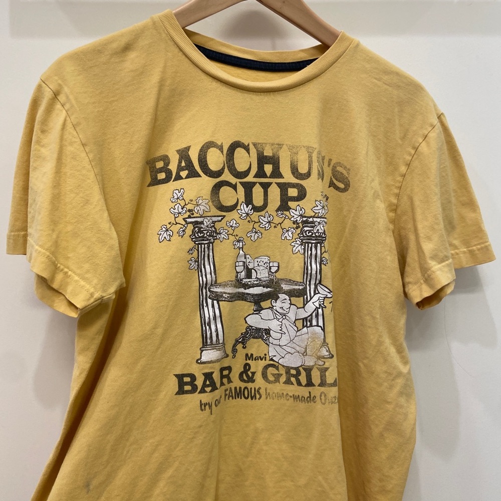 YELLOW GRAPHIC TEE